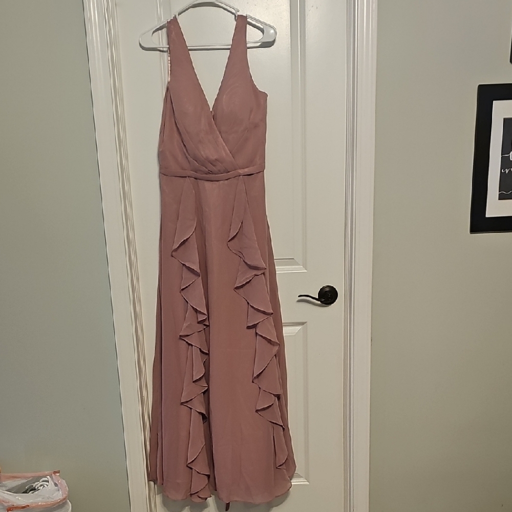 Elegant Pink Sleeveless Dress